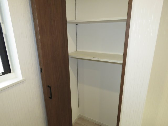 川越市氷川町　新築戸建ての収納|パントリー