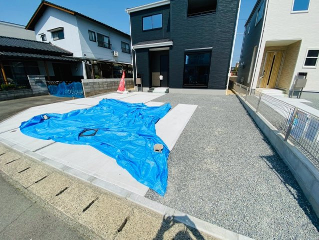 リーブルガーデン／東区御領第五／１号棟の駐車場