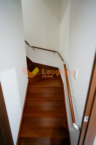 アウトリメッサの内装|明るい色調の室内です