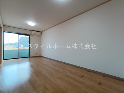 【居間・リビング】 | SANS片西 | イメージ写真です。