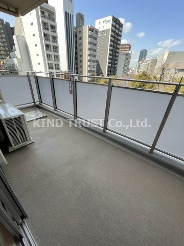 ザ・パークハビオ天満橋のバルコニー|開放的で明るい空間を演出してくれるバルコニーです