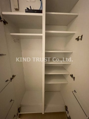 ザ・パークハビオ天満橋の収納|こまごまとしたものを収納できそうですね