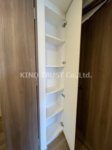 ザ・パークハビオ天満橋の収納|小物を収納するのに便利です