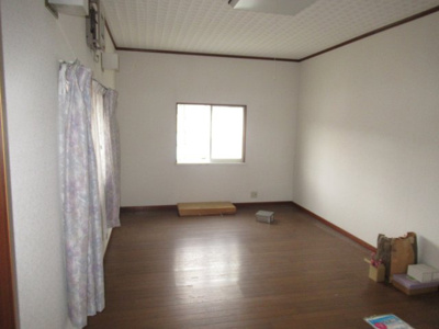【洋室】 | 二ツ井町下野・中古住宅