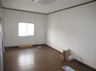 【洋室】 | 二ツ井町下野・中古住宅