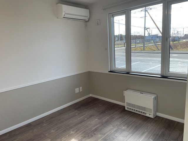 Millyla Kの居間・リビング