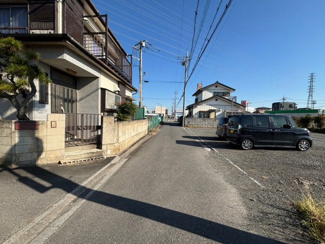 【前面道路含む現地写真】