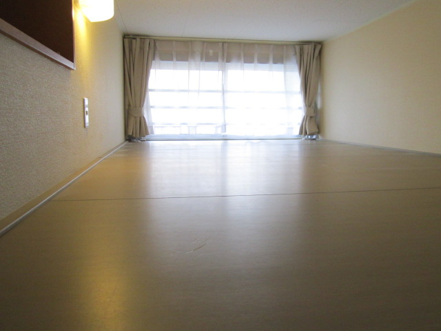 レオパレスフレンドパークの寝室|画像9