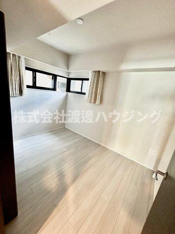 グランアッシュ江坂の寝室