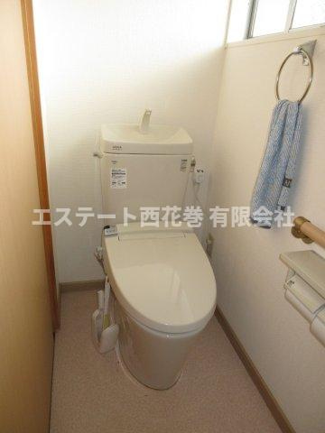 花巻市湯口字大沢　土地建物のトイレ|水洗です。洗浄機能付き暖房便座