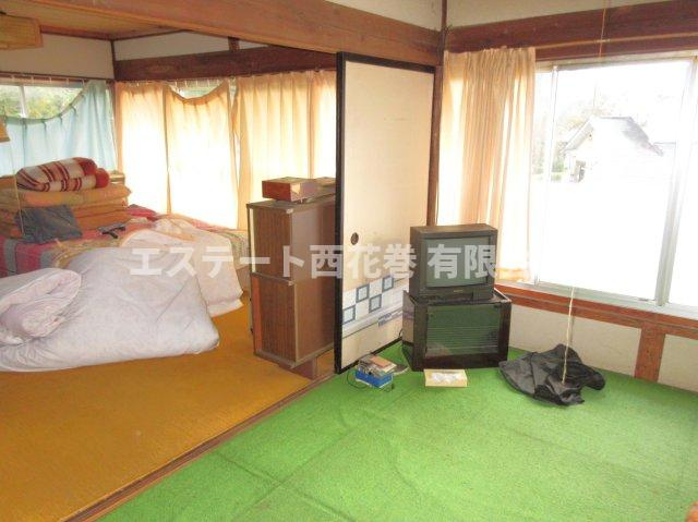 花巻市湯口字大沢　土地建物の寝室|2階の部屋です
