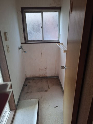 【脱衣所】 | 鳥取県八頭郡八頭町小別府　中古戸建て