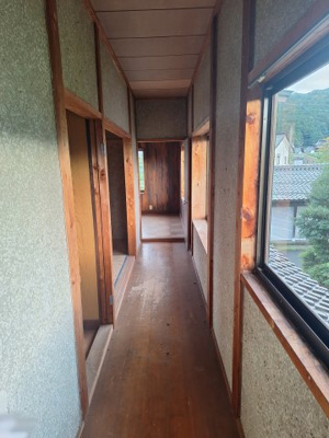 【その他】 | 鳥取県八頭郡八頭町小別府　中古戸建て | 2階廊下