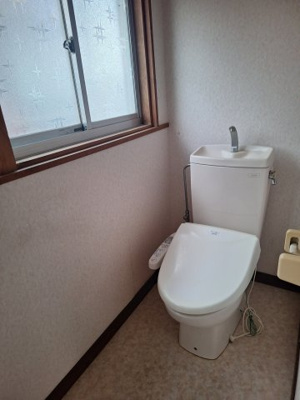 【トイレ】 | 鳥取県八頭郡八頭町小別府　中古戸建て