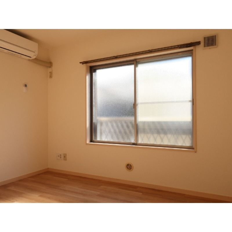 ロンベルク妙典の居間・リビング