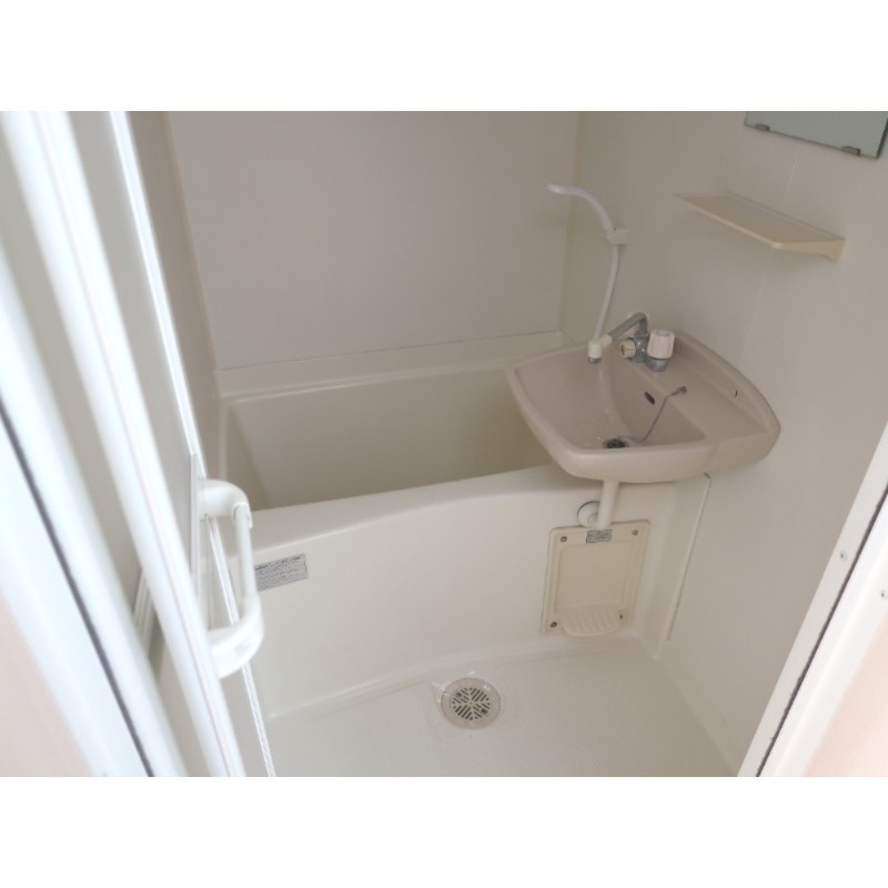 ロンベルク妙典の浴室