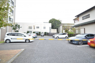 【駐車場】
