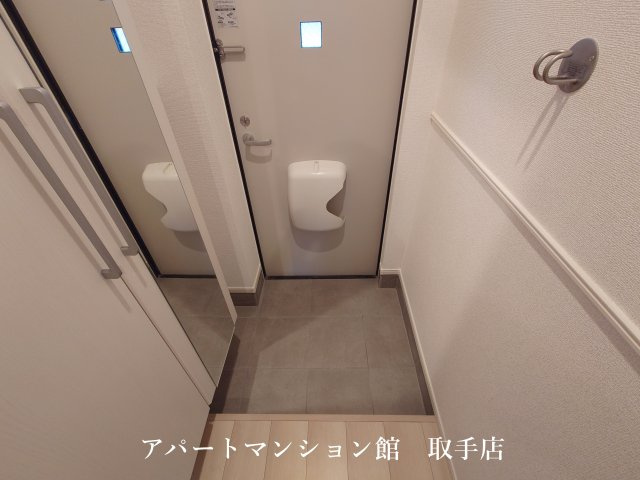 ルミエール取手の玄関