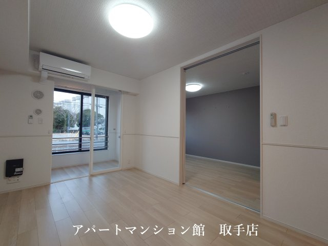 ルミエール取手の居間・リビング