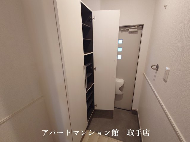 ルミエール取手の玄関