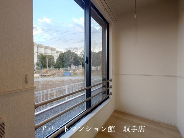 ルミエール取手のバルコニー