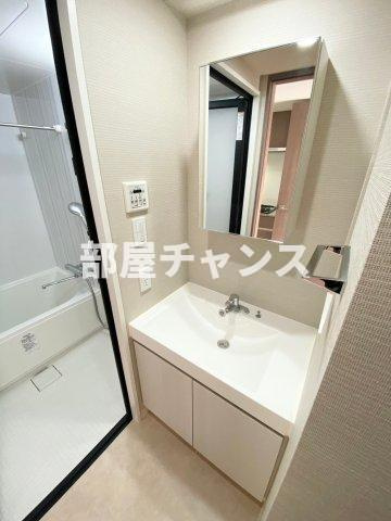 フレールコート東別院の独立洗面台