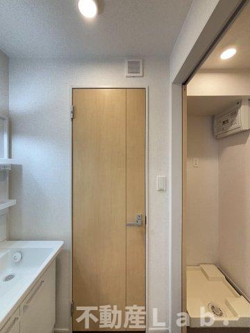 チロリアン　コッティ