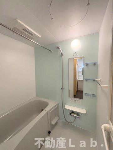 チロリアン　コッティの浴室