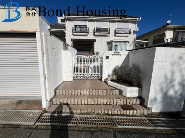 敷地広々89坪以上　山手台3丁目　築41年のその他