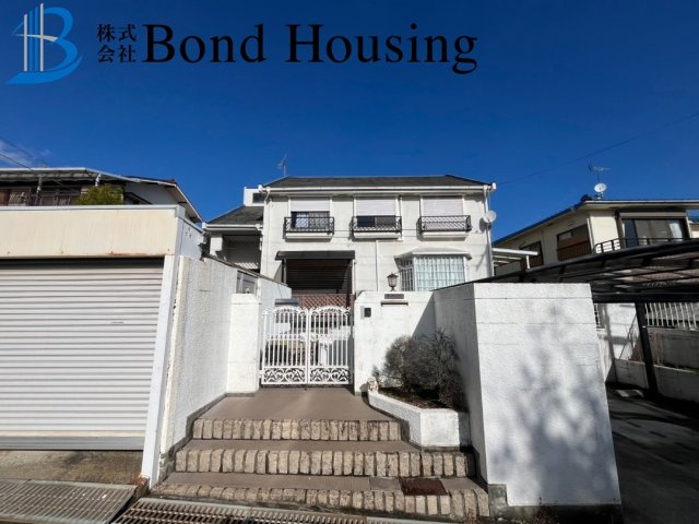 敷地広々89坪以上　山手台3丁目　築41年