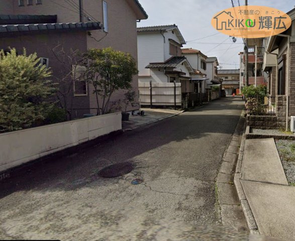 加古川市野口町二屋　土地の前面道路含む現地写真|野口南小学校、中部中学校のエリアです。