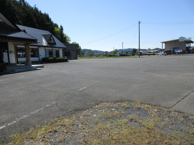 花巻市東和町土沢　売り店舗の駐車場|借地