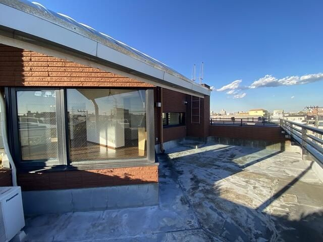 ヨシワガーデンのバルコニー