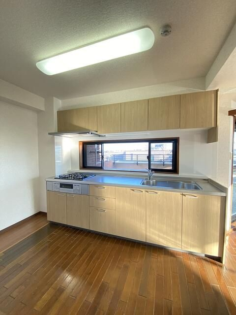 ヨシワガーデンのキッチン