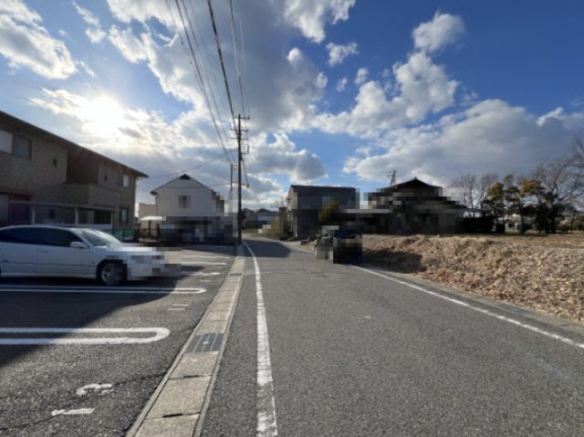 グリーンハットAの駐車場|接面道路