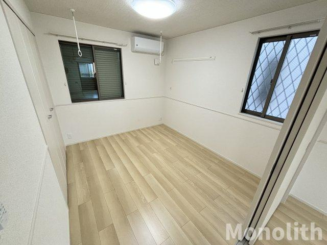 ディアコート加守の洋室