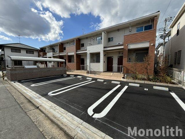 ディアコート加守の駐車場