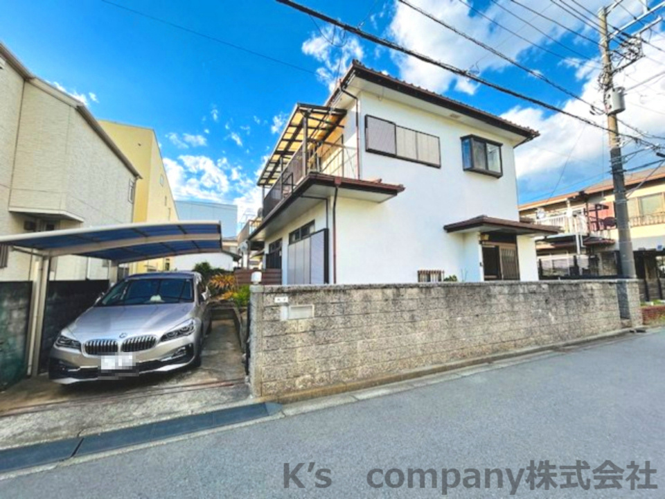 茅ヶ崎市萩園　中古戸建の前面道路含む現地写真|外観です☆