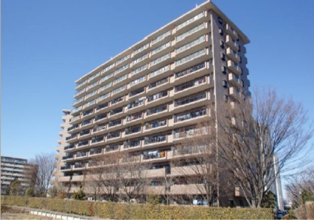 ヴェルシティ古河 二番館の外観