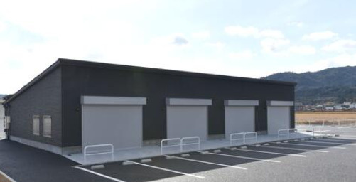 湖南市夏見の店舗事務所