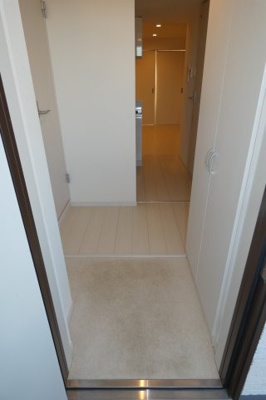 【玄関】 | リブリ・i Ray | 広めの玄関です