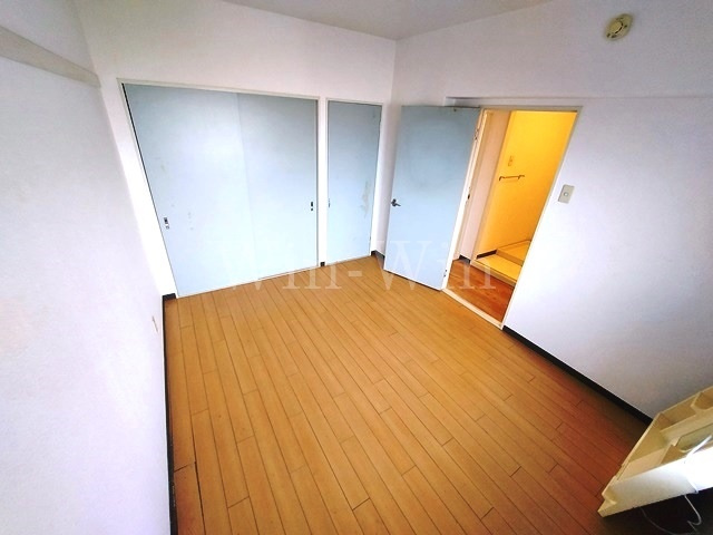 野田マンションの寝室