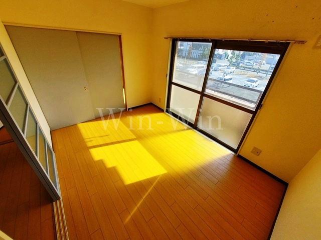 野田マンションの寝室