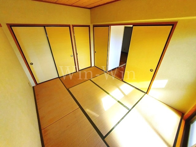 野田マンションの和室