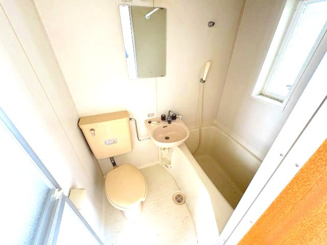 ハイツ宮森Ⅱの浴室