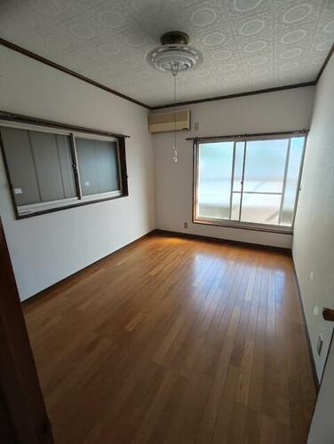 北条６丁目　中古一戸建ての子供部屋|洋室6帖
■物件内覧・資金計画相談・住宅ローン相談、リフォーム相談、お問合せ受付中■
※当日・翌日のご内覧、ご相談はお電話でのお問合せがスムーズです！