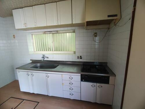 北条６丁目　中古一戸建てのキッチン|システムキッチン
■物件内覧・資金計画相談・住宅ローン相談、リフォーム相談、お問合せ受付中■
※当日・翌日のご内覧、ご相談はお電話でのお問合せがスムーズです！