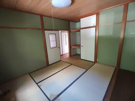 北条６丁目　中古一戸建ての寝室|和室6帖
■物件内覧・資金計画相談・住宅ローン相談、リフォーム相談、お問合せ受付中■
※当日・翌日のご内覧、ご相談はお電話でのお問合せがスムーズです！