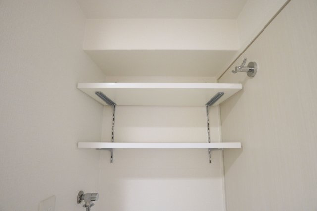 セレニテ江坂グランデの洗面所