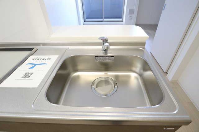 セレニテ江坂グランデのキッチン